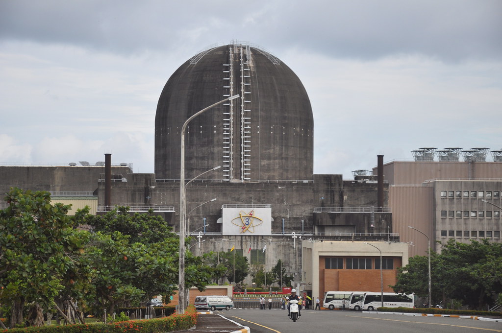 核三廠驚傳巨響冒白煙 台電：正常測試免驚